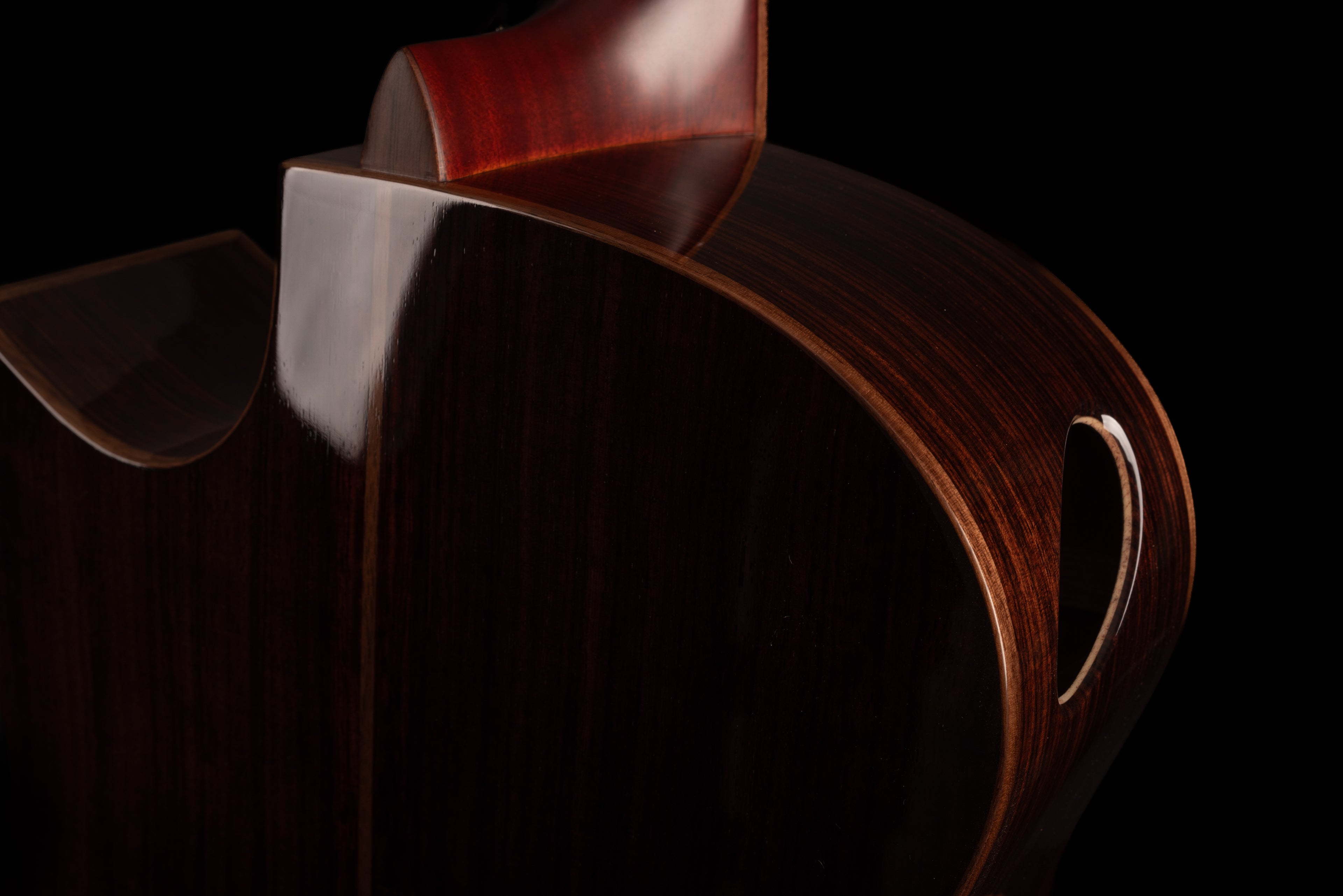 AVENIR 20 SERIES AUDITORIUM CEDAR ROSEWOOD