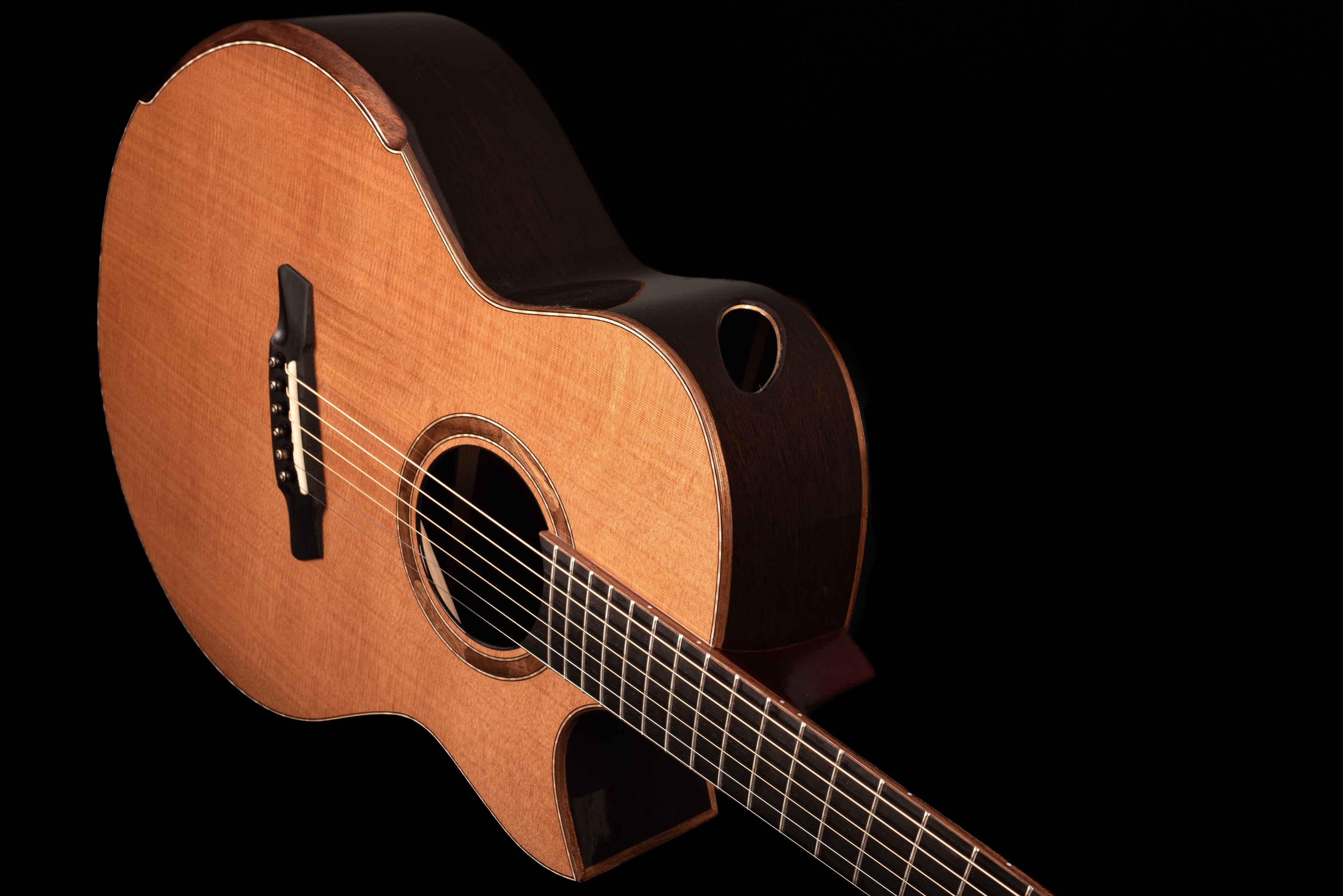AVENIR 25 SERIES AUDITORIUM CEDAR WENGE FAN FRET